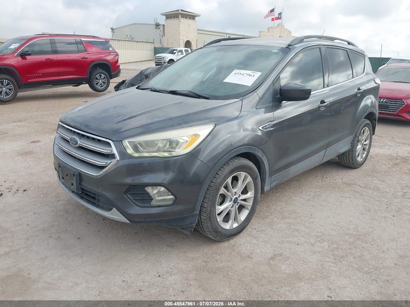 2017 Ford Escape, Град, IAAI, VIN 1FMCU0GD8HUB01829 — фото 2