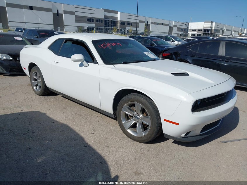 DODGE CHALLENGER - zdjęcie 1