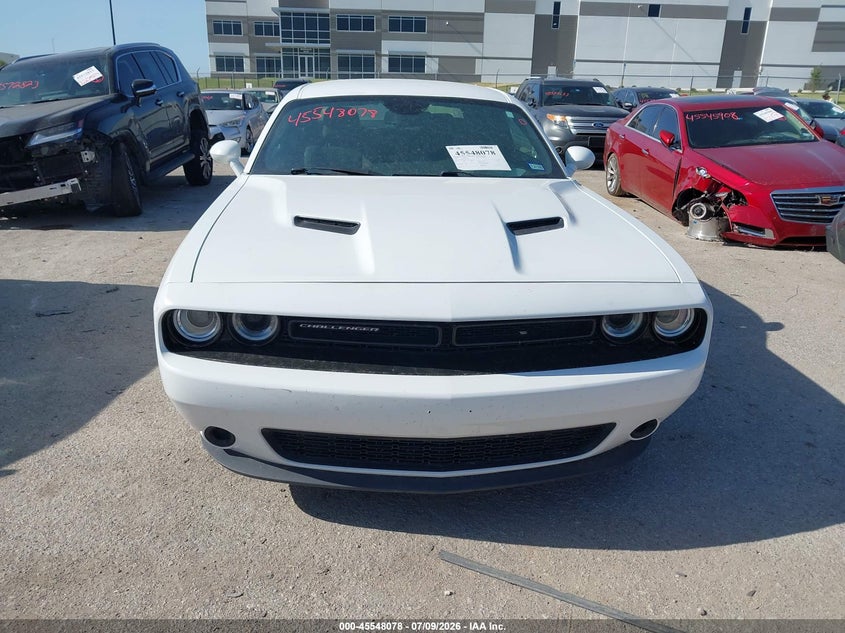 DODGE CHALLENGER - zdjęcie 12