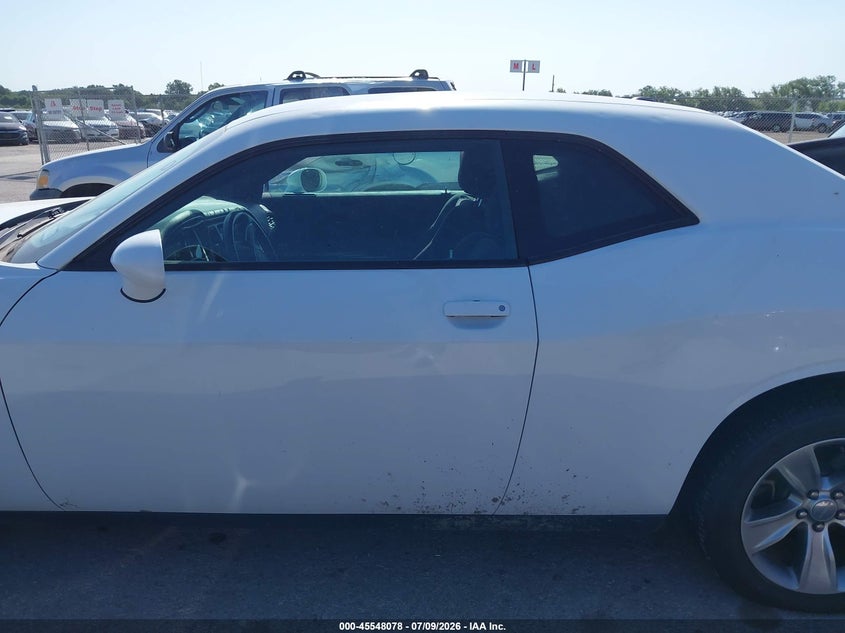 DODGE CHALLENGER - zdjęcie 14