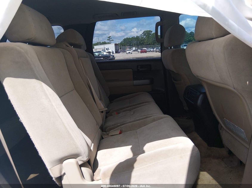 2011 Toyota Sequoia Sr5 5.7L V8 VIN: 5TDZY5G17BS031127 Lot: 45548097