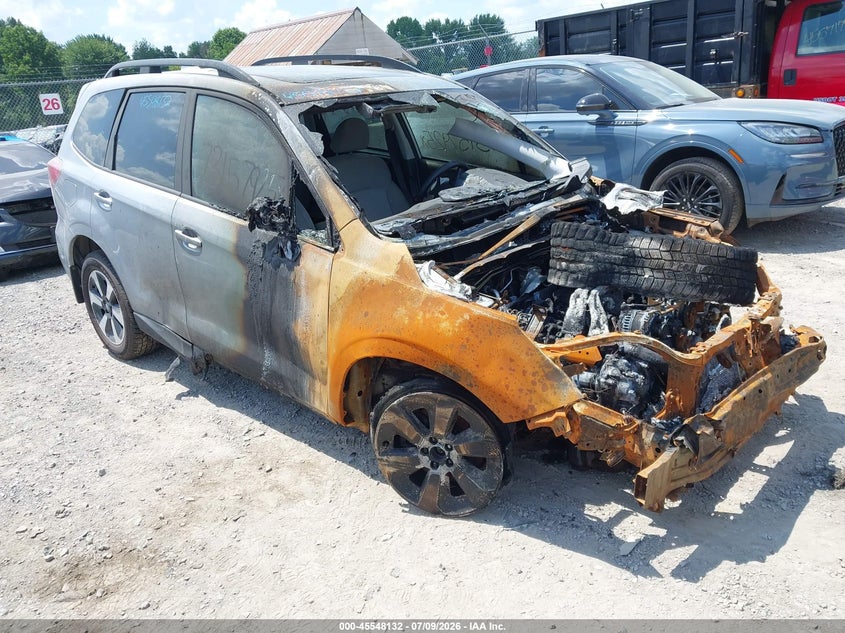 Vin: jf2sjagc0jh466799, lot: 46046443, subaru forester 2.5i premium 2018 img_1