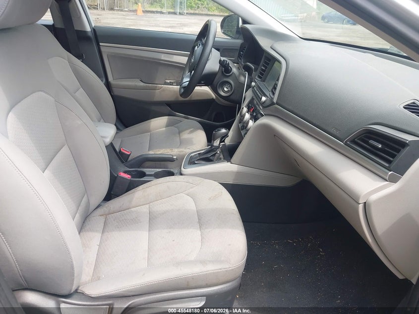 2019 HYUNDAI ELANTRA auction photo 5