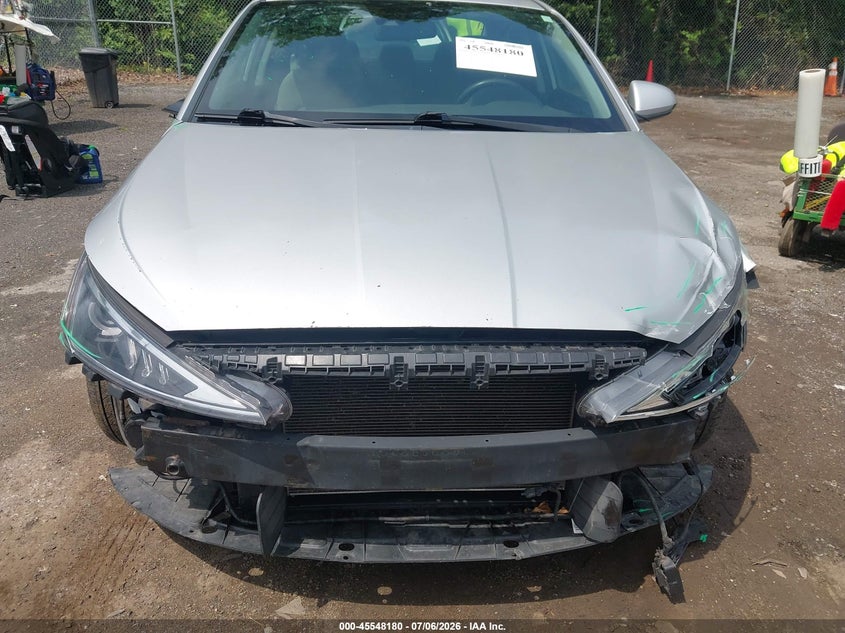 2019 HYUNDAI ELANTRA auction photo 6