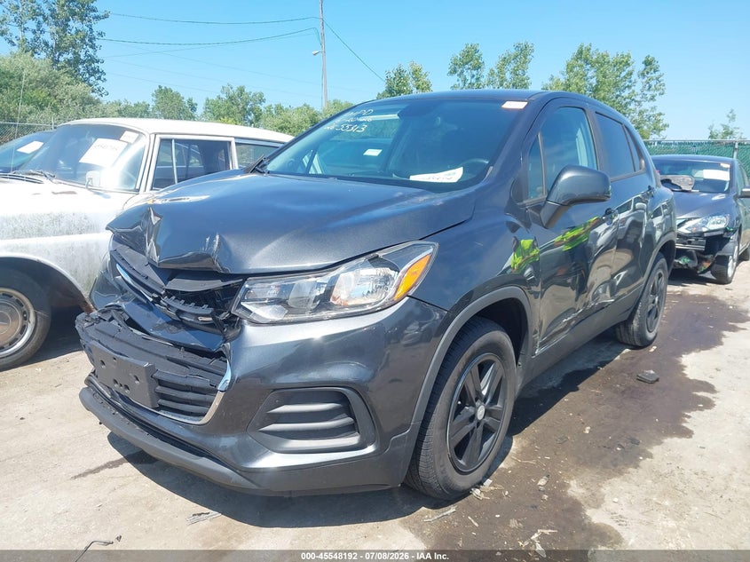 2020 Chevrolet Trax, Front End, IAAI, VIN 3GNCJKSB8LL214236 — photo 2