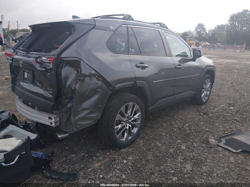 2022 TOYOTA RAV4 auction photo 4
