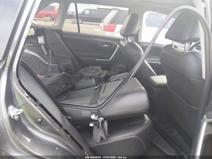 2022 TOYOTA RAV4 auction photo 8