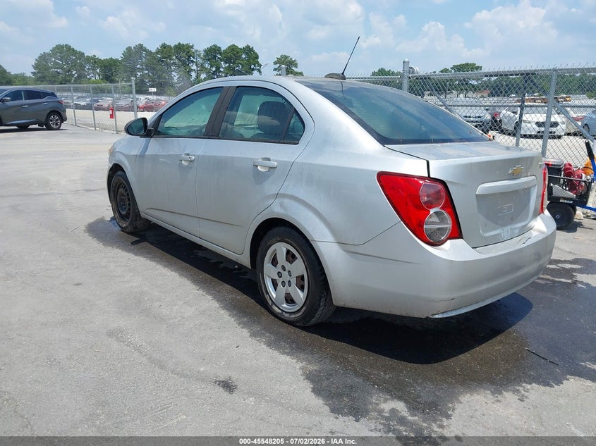 2016 CHEVROLET SONIC auction photo 3