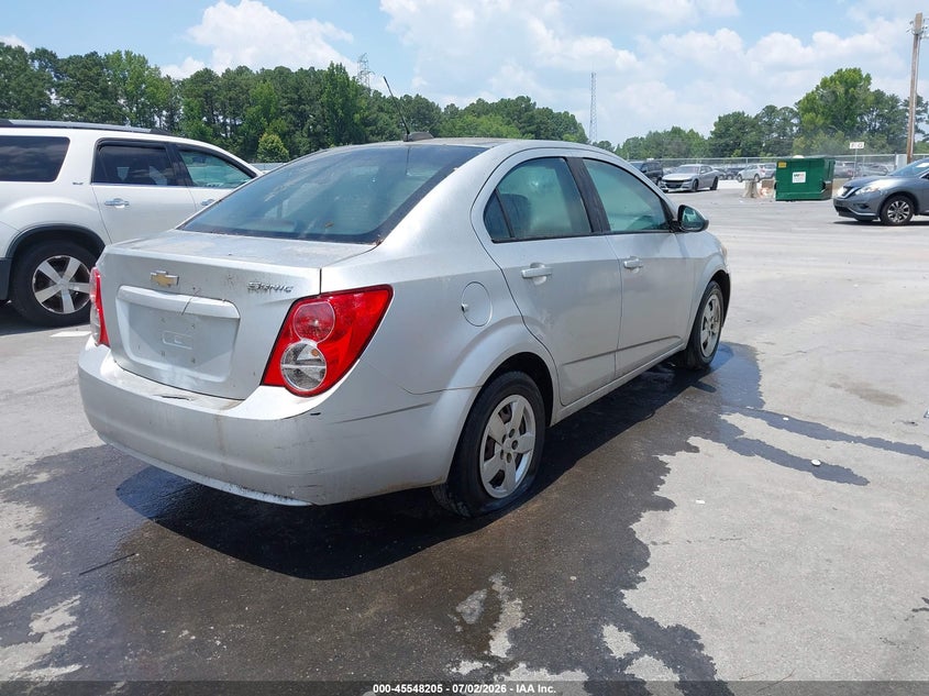 2016 CHEVROLET SONIC auction photo 4