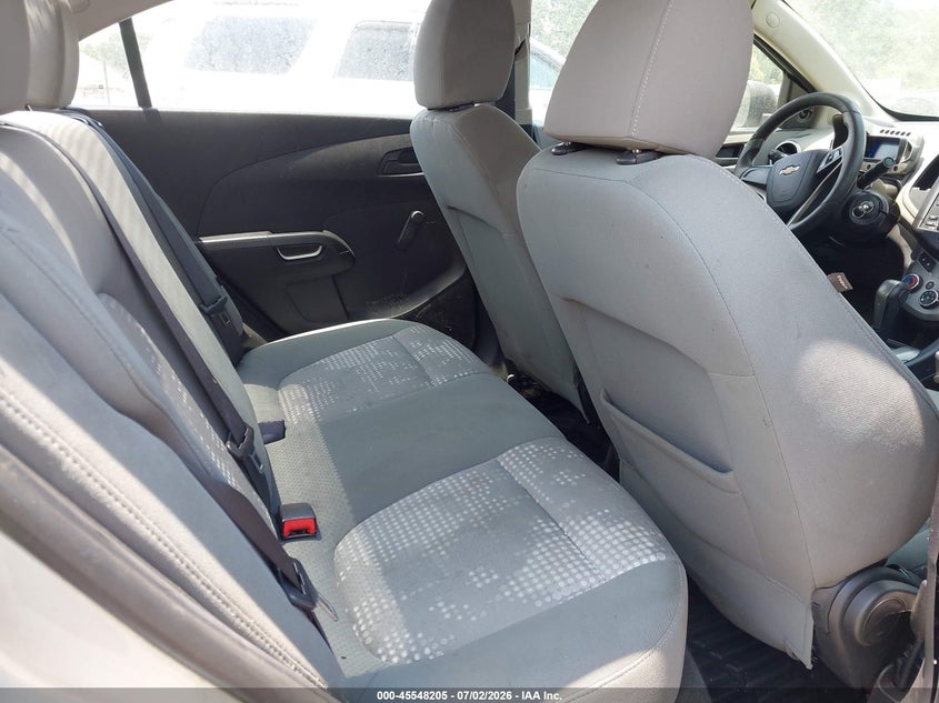 2016 CHEVROLET SONIC auction photo 8