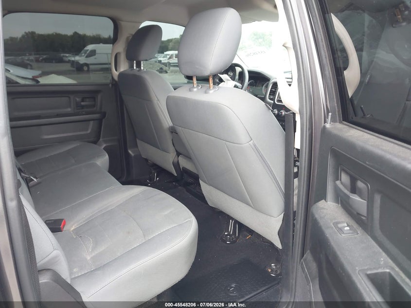 2014 RAM 1500 auction photo 8