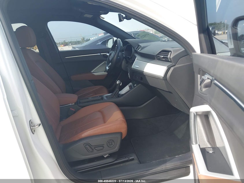 2021 AUDI Q3 auction photo 5
