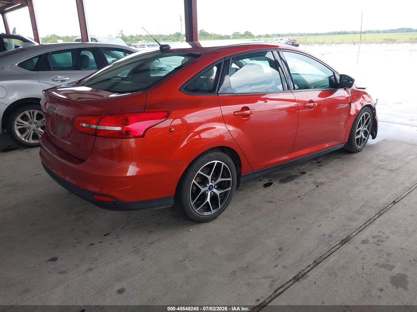 Vin: 1fadp3h21jl284684, lot: 46046556, ford focus sel 20184