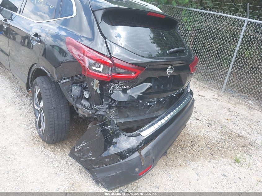 2020 NISSAN ROGUE SPORT auction photo 6