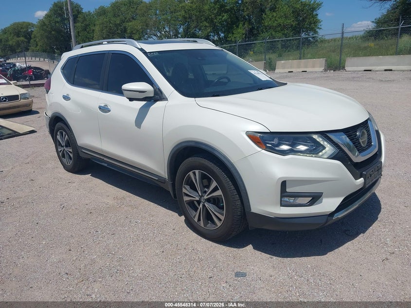 2018 NISSAN ROGUE SL