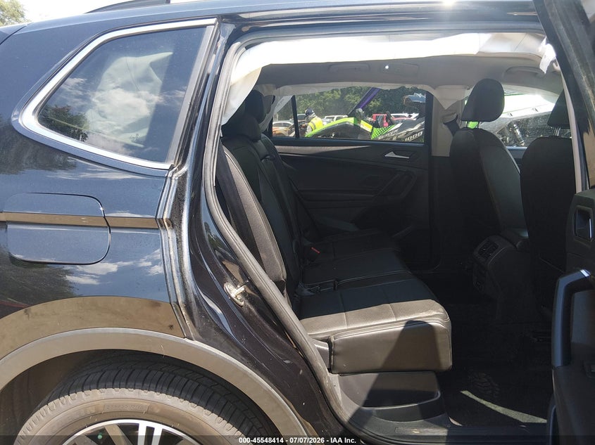 2019 Volkswagen Tiguan 2.0T Se/2.0T Sel/2.0T Sel R-Line/2.0T Sel R-Line Black VIN: 3VV2B7AX8KM033272 Lot: 45548414