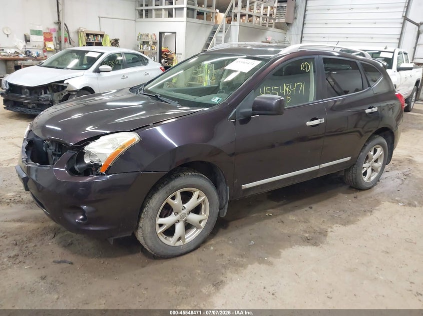 2011 NISSAN ROGUE auction photo 2