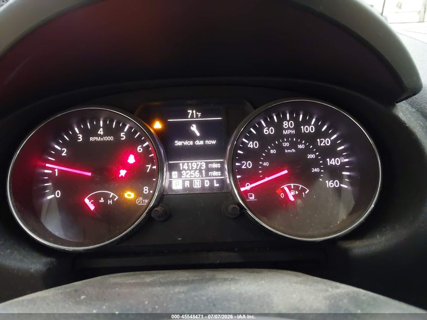 2011 NISSAN ROGUE auction photo 7