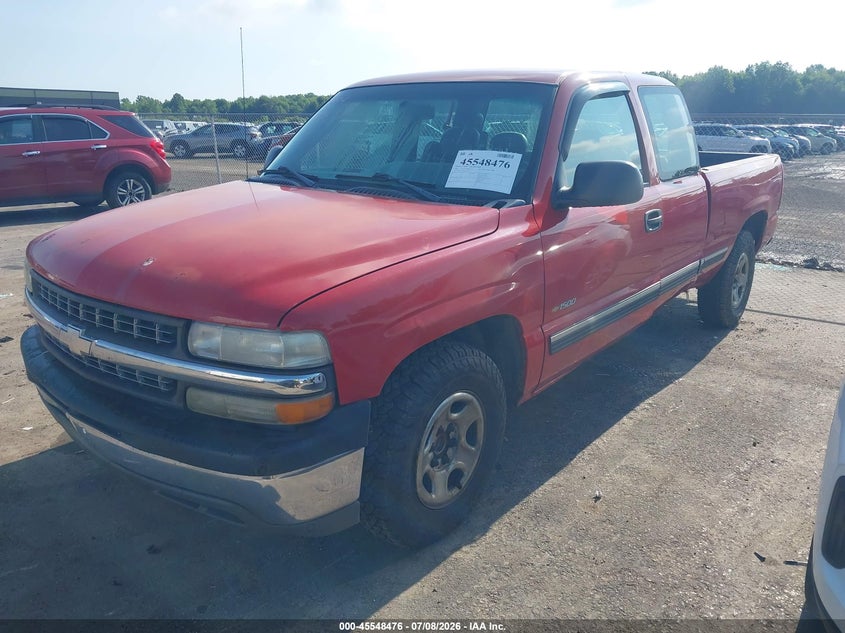2002 Chevrolet Silverado, Удар сзади, IAAI, VIN 2GCEC19T121426433 — фото 2