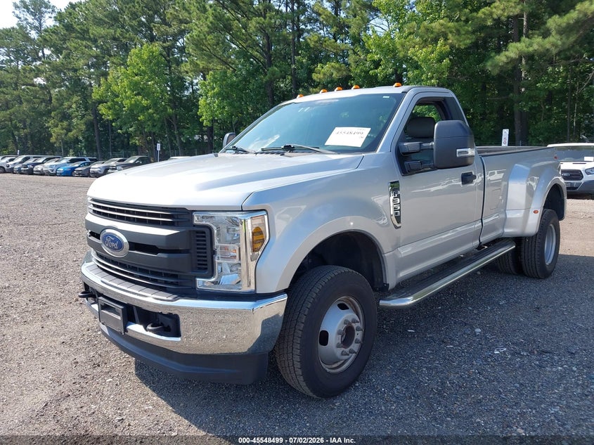 2018 Ford F-350 1FTRF3D6XJEC22121 photo 1