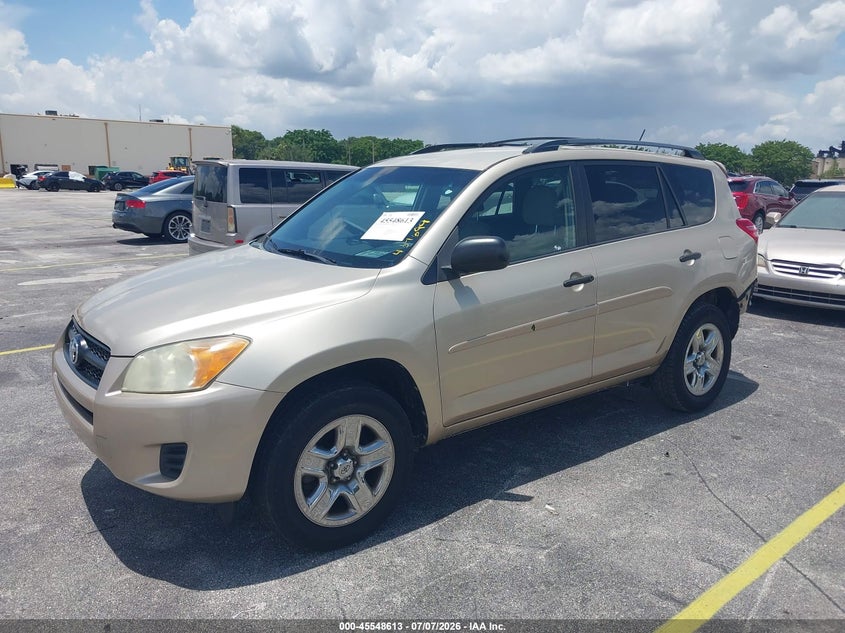 2011 Toyota RAV 4, Right Side, IAAI, VIN 2T3KF4DV6BW078947 — photo 2