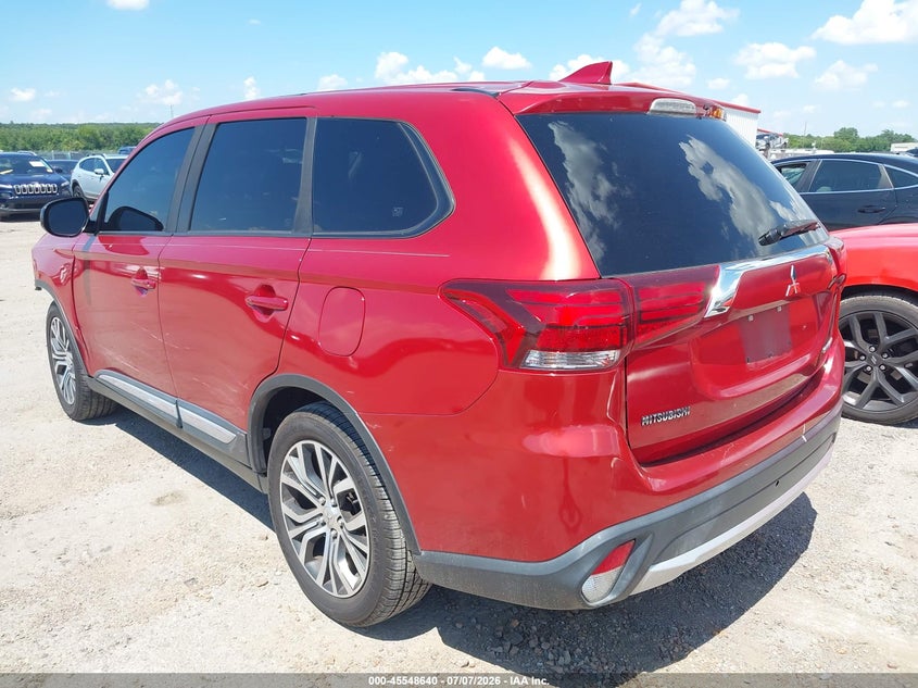 2018 MITSUBISHI OUTLANDER auction photo 3