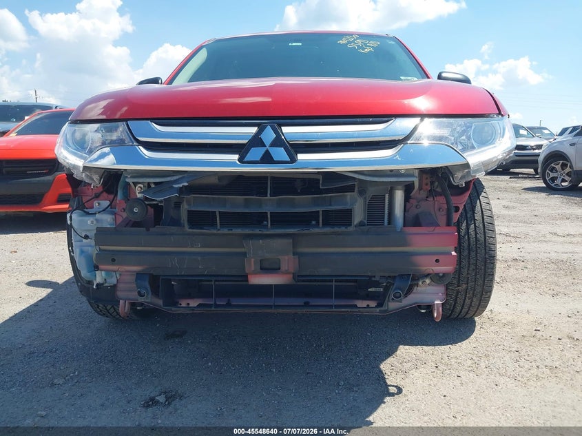 2018 MITSUBISHI OUTLANDER auction photo 6