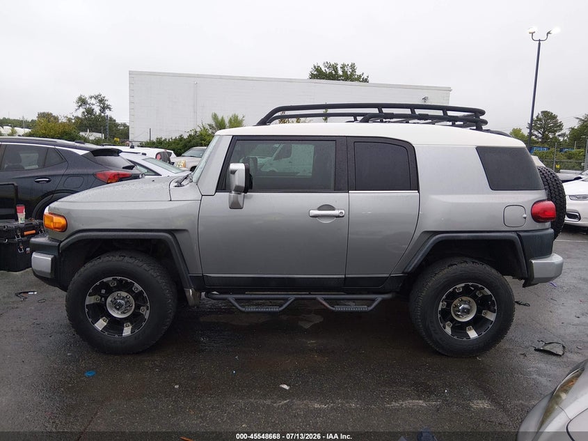 2009 Toyota Fj Cruiser VIN: JTEZU11F79K008372 Lot: 45548668