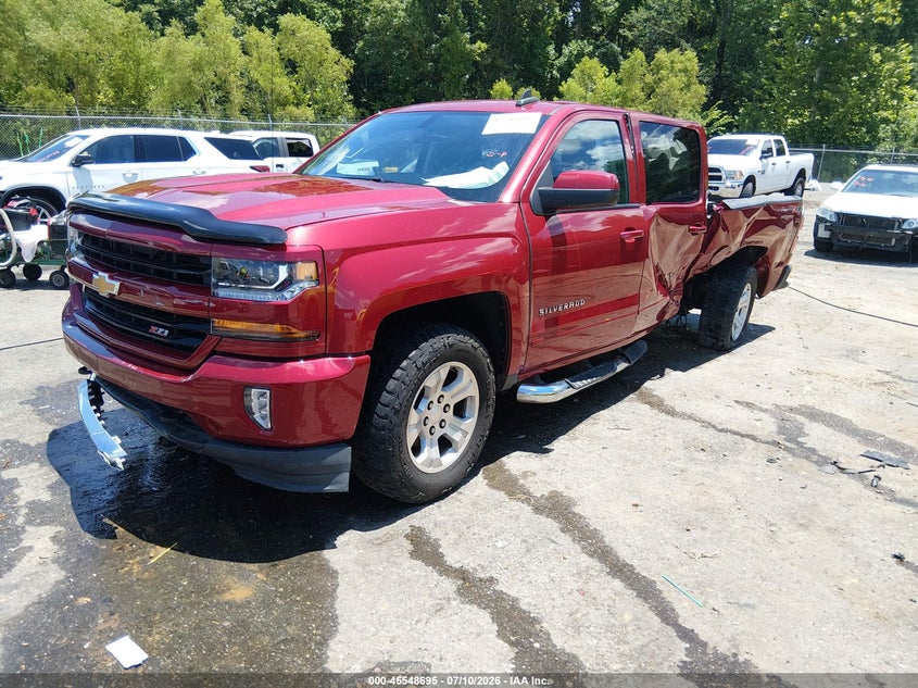 2018 Chevrolet Silverado, Front & Rear, IAAI, VIN 3GCUKREC5JG511865 — photo 2