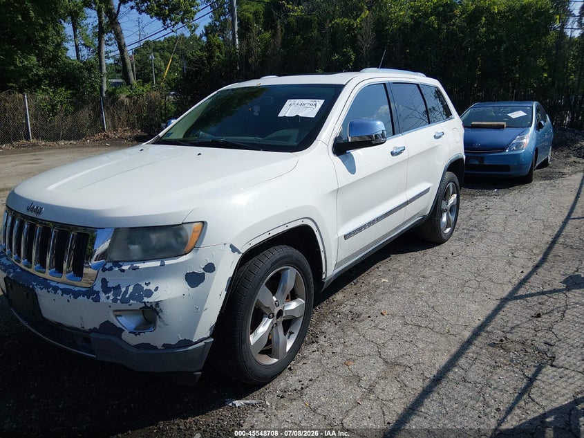 2011 JEEP GRAND CHEROKEE auction photo 2