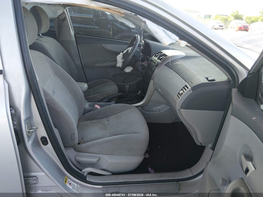 2010 TOYOTA COROLLA auction photo 5