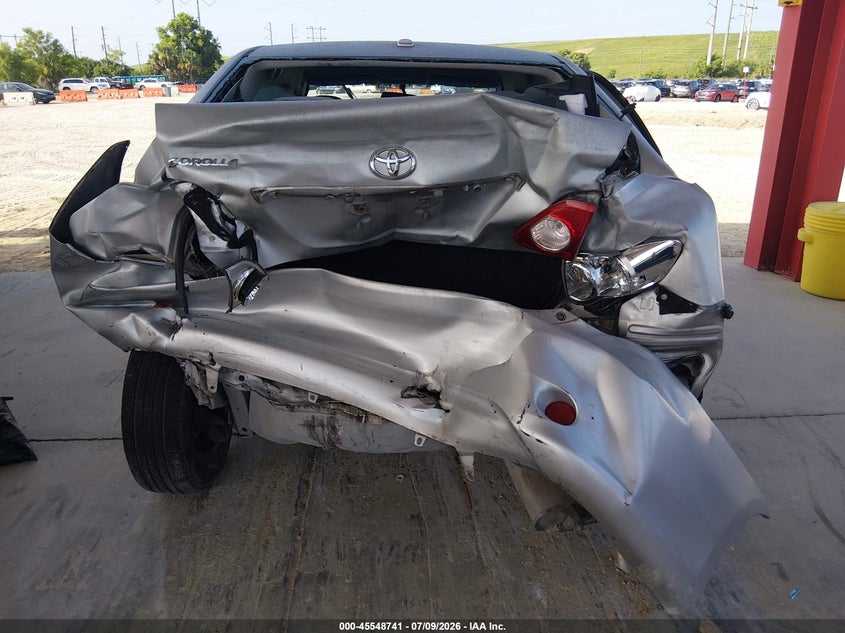 2010 TOYOTA COROLLA auction photo 6