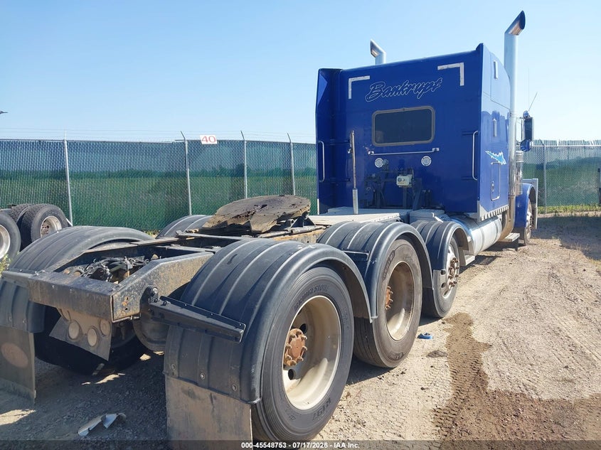 2001 PETERBILT 379 auction photo 4
