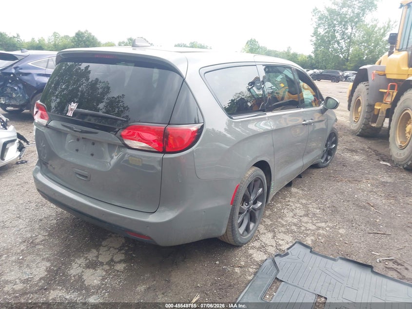 Vin: 2c4rc1eg7lr132595, lot: 46047096, chrysler pacifica touring l plus 20204
