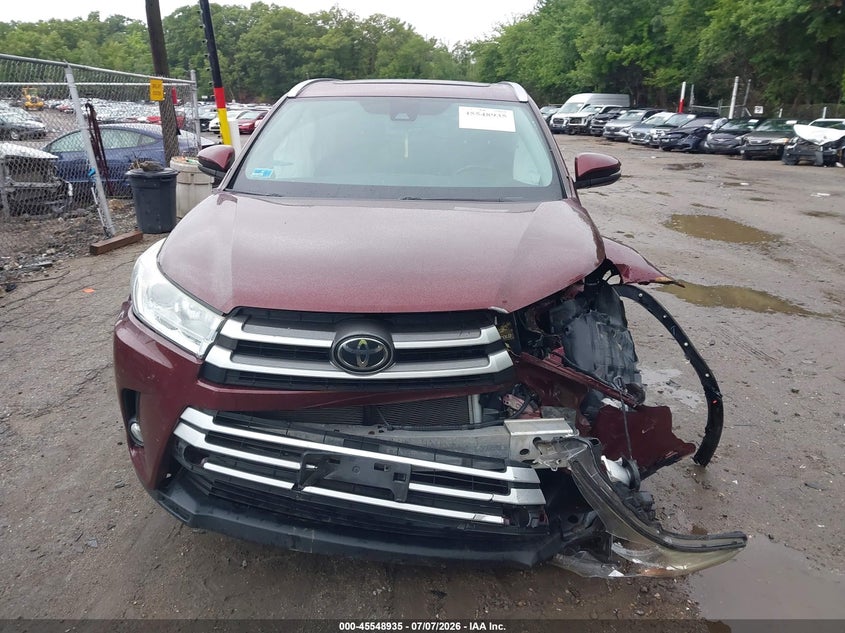 TOYOTA HIGHLANDER - zdjęcie 12