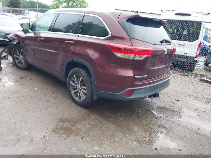 TOYOTA HIGHLANDER - zdjęcie 3