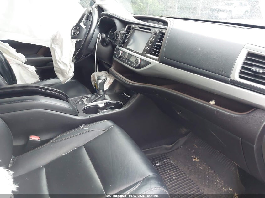 TOYOTA HIGHLANDER - zdjęcie 5