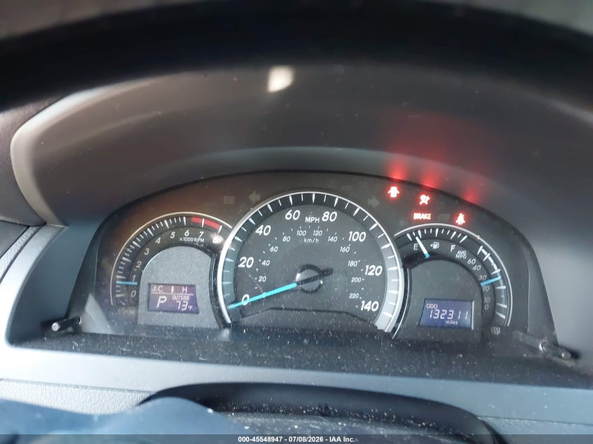 2015 TOYOTA CAMRY auction photo 7