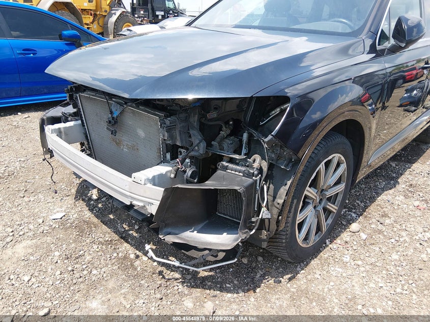 2018 Audi Q7 3.0T Premium VIN: WA1LAAF70JD048266 Lot: 45548979