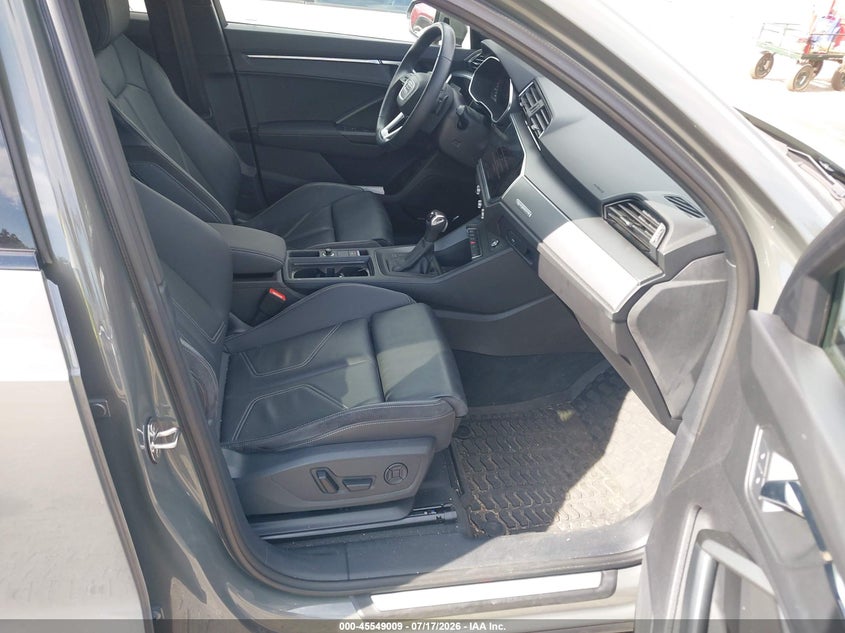 2022 Audi Q3 Premium Plus 45 Tfsi S Line Quattro Tiptronic VIN: WA1EECF39N1052877 Lot: 45549009