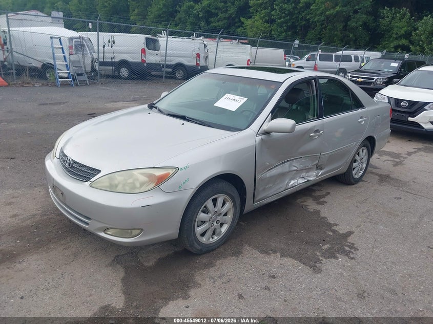 2004 TOYOTA CAMRY auction photo 2