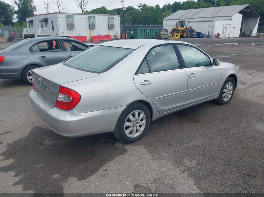 2004 TOYOTA CAMRY auction photo 4