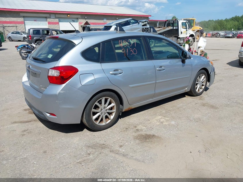 2013 SUBARU IMPREZA — zdjęcie 4