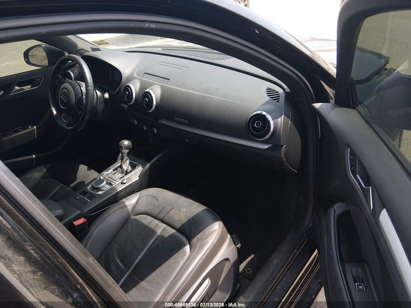 2016 AUDI A3 auction photo 5