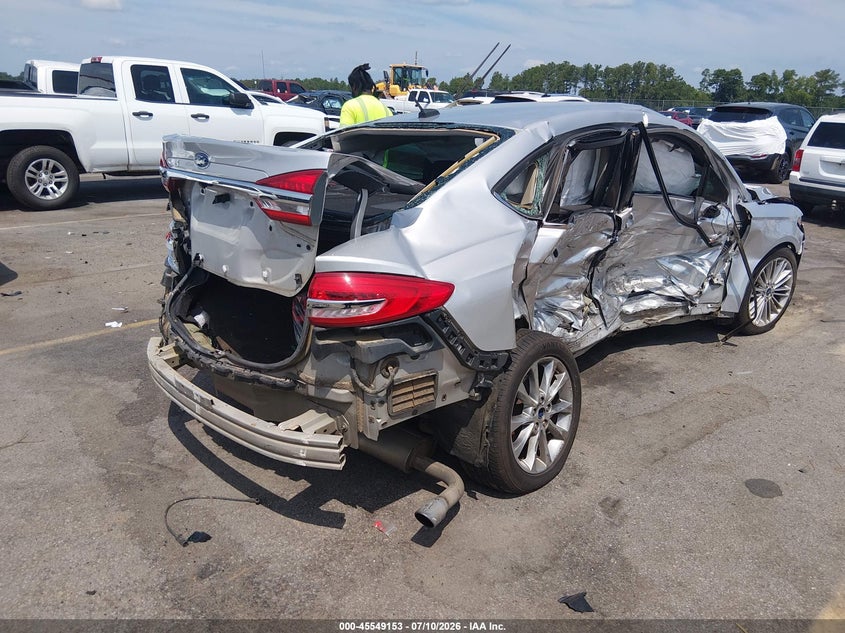 2017 FORD FUSION auction photo 4