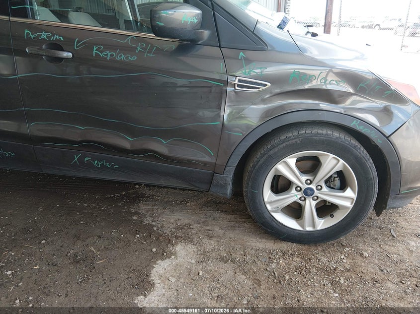 2015 FORD ESCAPE auction photo 6