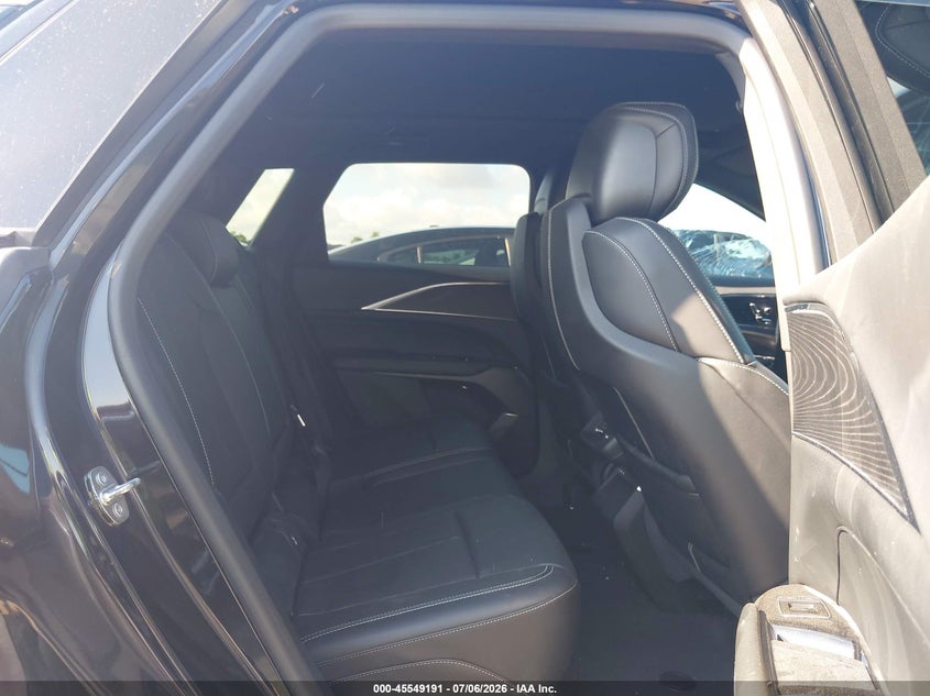 2024 Cadillac Lyriq Luxury W/1Sc VIN: 1GYKPPRK6RZ107199 Lot: 45549191