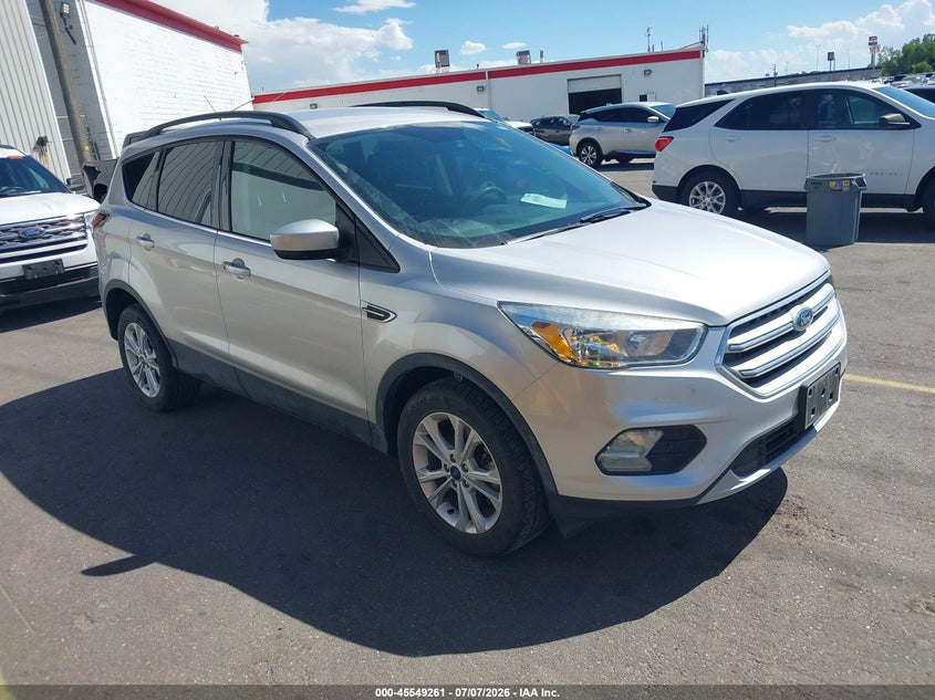 Vin: 1fmcu9gd2jud08906, lot: 46047572, ford escape se 2018 img_1