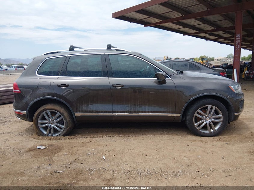 2015 Volkswagen Touareg Tdi Lux VIN: WVGEP9BP5FD007412 Lot: 45549314