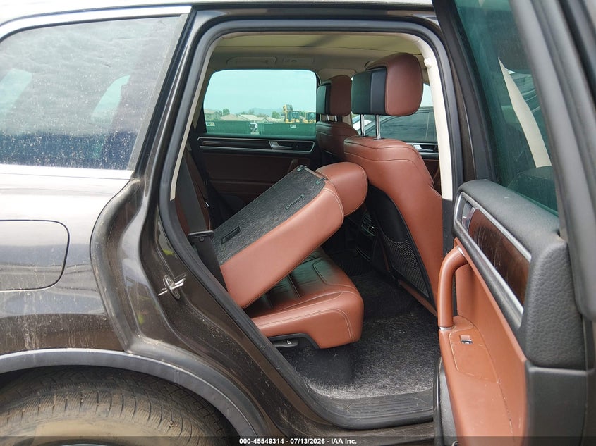 2015 Volkswagen Touareg Tdi Lux VIN: WVGEP9BP5FD007412 Lot: 45549314